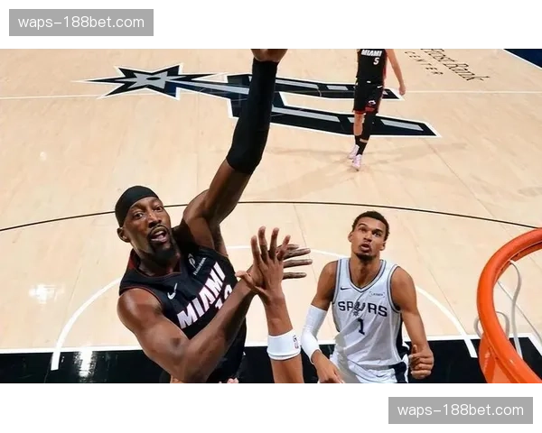 马刺14%概率并列第二 文班亚马领衔青年军冲击西决